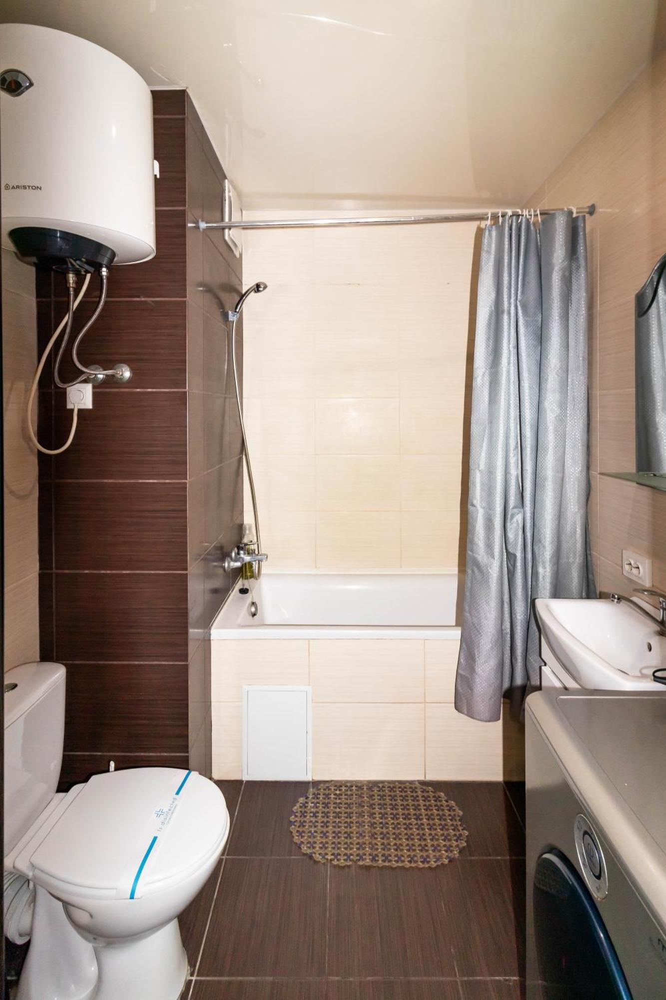Kvartirkoff Na Bogatyrskaya 6A, 15Th Floor 基輔 外观 照片